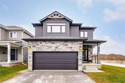 184 HALLS Drive, Centre Wellington, ON N0B 1S0