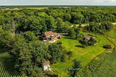 4796 Haldimand Road 20 Road, Haldimand, ON N1A 2W3