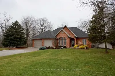 2205 Belle River Road, Lakeshore, ON N0R 1V0