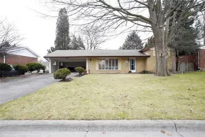 29 Forsythe Avenue, Brantford, ON N3R 3L5