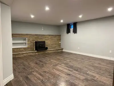 22 Waddington Street, Brantford, ON N3R 2R3