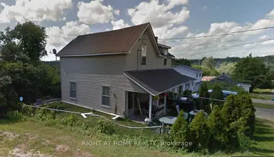 3 Dufferin Street N, Huntsville, ON P1H 1X3