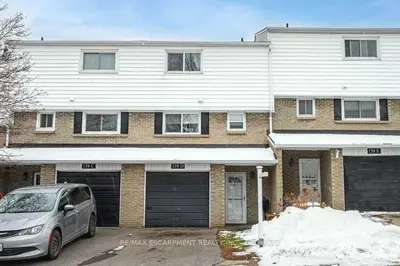 158-D Henry Street, Brantford, ON N3S 5C7