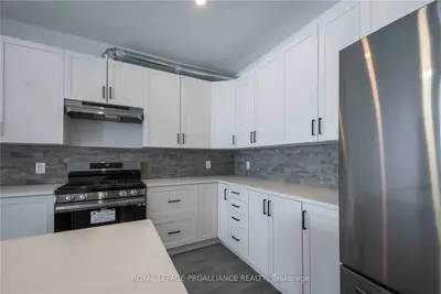 18 ALLEN Street, Prince Edward County, ON K0K 2T0