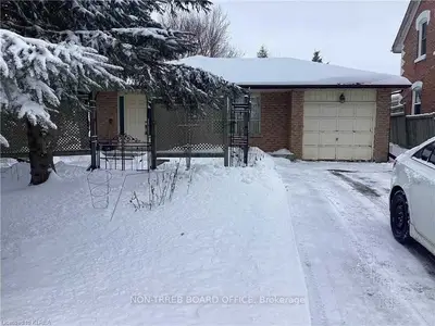 134 King Street, Kawartha Lakes, On K0m 2t0