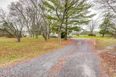 831 County 9 Road, Greater Napanee, On K7r 3k8