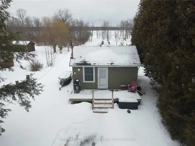 215 Monck Road, Kawartha Lakes, On L0k 1w0