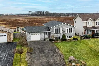 168 King Street E, Haldimand, ON N0A 1H0