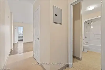 15 King Street 308, St. Catharines, ON L2R 3H1