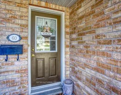240 London Road W 60, Guelph, ON N1H 8N8