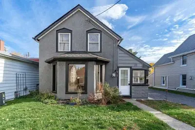 33 Murney Street, Belleville, On K8p 3n5