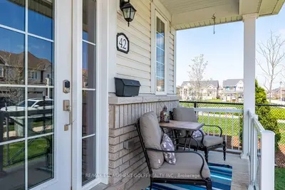 42 Cannery Drive, Niagara-on-the-Lake, ON L0S 1J1