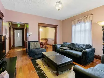 49 Mintern Avenue, Brantford, ON N3S 1K9