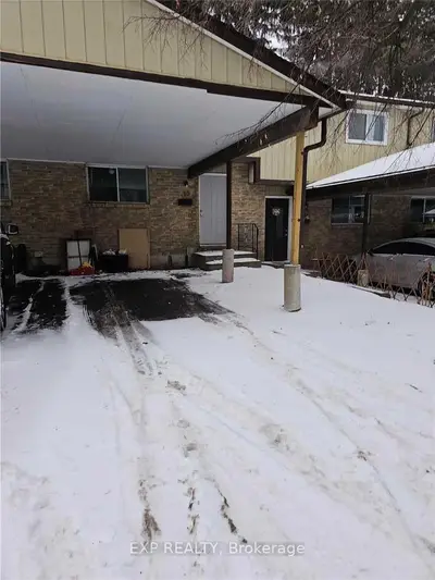 80 Churchill Street 10, Waterloo, ON N2L 2X2