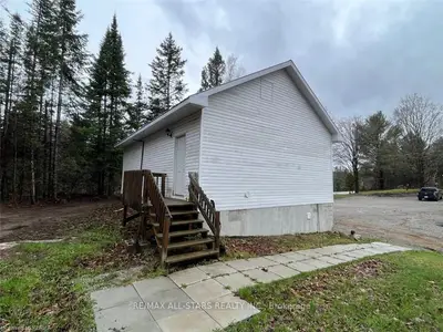 10419 County Rd 503 Road, Highlands East, ON K0M 1R0