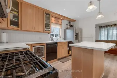 85 Main Street, Port Colborne, ON L3K 3V1