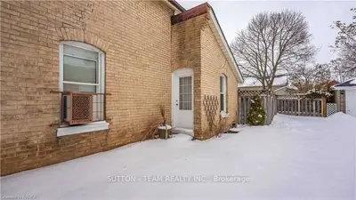 122 East Avenue, Brantford, ON N3S 3M2
