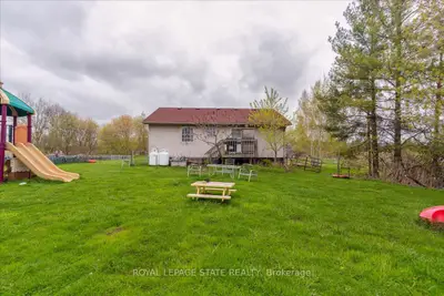 52 Jury Road, Brantford, ON N3T 5M1