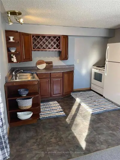 58 Armitage Avenue, Kawartha Lakes, On K0m 2t0