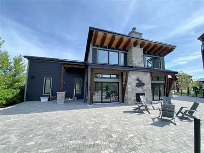 12 Beckwith Lane 206, Blue Mountains, ON L9Y 0N5