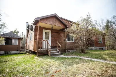 1416 Muskoka Road, Strong, ON P0A 1Z0