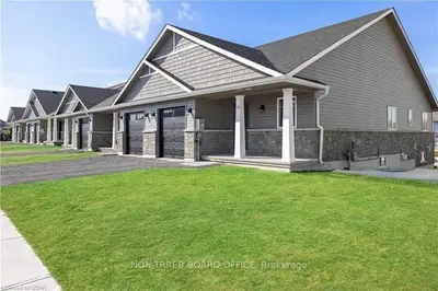 135 Farrington Crescent, Prince Edward County, On K0k 2t0