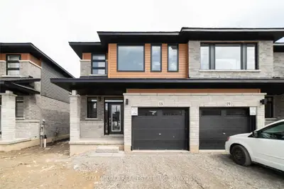 461 Blackburn Drive 18, Brantford, ON N3T 0W9
