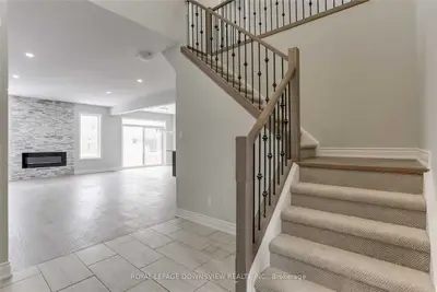 1531 Finley Crescent Main, London North, ON N6G 0S9