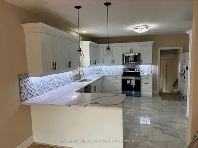 90 Glenwood Avenue, London East, ON N5Z 2P9