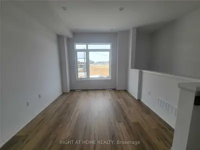 461 Blackburn Drive 59, Brantford, ON N3T 0W9