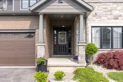 359 SILVERWOOD Avenue, Welland, ON L3C 0C6