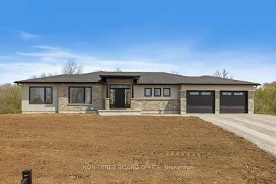 71 Michael's Way, Prince Edward County, On K0k 1l0