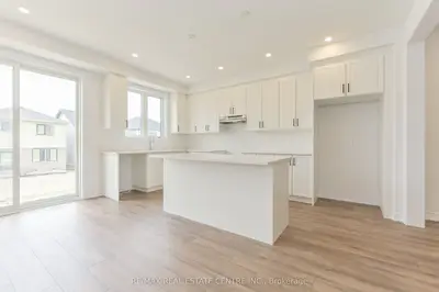 58 Harpin Way W, Centre Wellington, ON N1M 0H8