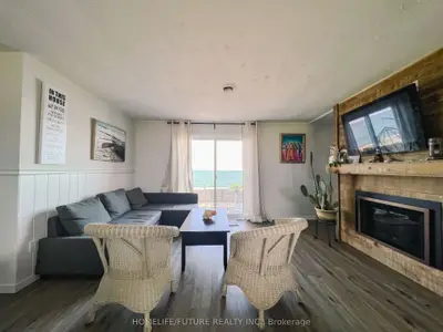18394 Erie Shore Drive, Chatham-kent, On N0p 1a0