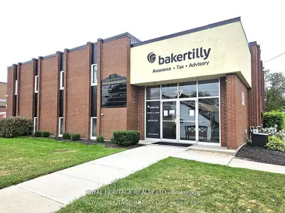 17 Queen Street C3, Cobourg, ON K9A 1M8