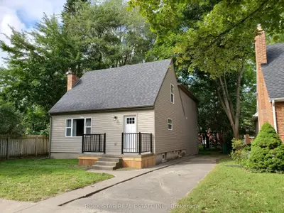 220 Rathnally Street, London North, ON N6H 2E3