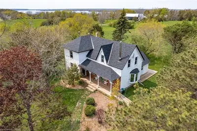 2191 County Road No. 7 Road, Prince Edward County, On K0k 2t0