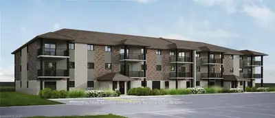 30 Hillside Meadow Drive 204, Quinte West, On K8v 0j7