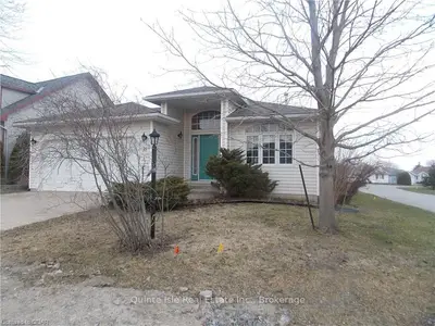 21 Empire Boulevard, Prince Edward County, On K0k 3l0