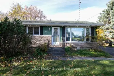 3784 County Road 3, Prince Edward County, On, K0k 1l0