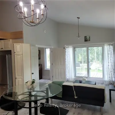 15029 Loyalist Parkway, Prince Edward County, On K0k 1g0