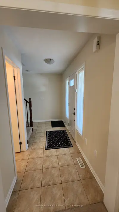 167 Garth Massey Drive, Cambridge, ON N1T 2H2