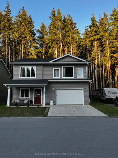 4921 HALLIWELL Avenue 19, Out of Area, BC V8G 0K9