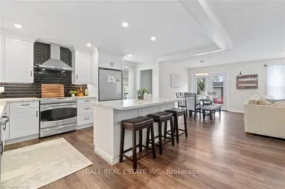 17 Balaclava Street Street, Kawartha Lakes, ON K0M 1A0