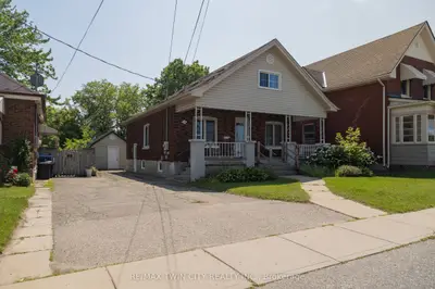 126 ST. GEORGE Street, Brantford, ON N3R 1V6