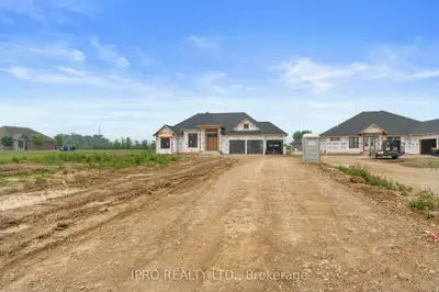 1000 Concession 2 N Road, Amherstburg, ON N9V 3R3