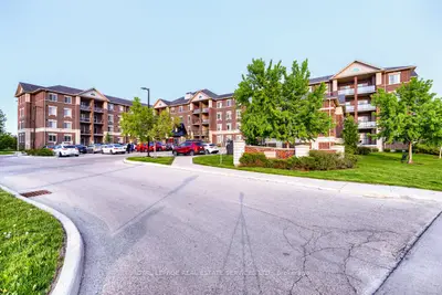 1440 Gordon Street 121, Guelph, ON N1L 1C8