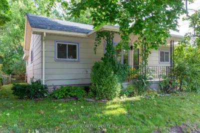 836 Hilliard Street, Peterborough, On K9h 5r6