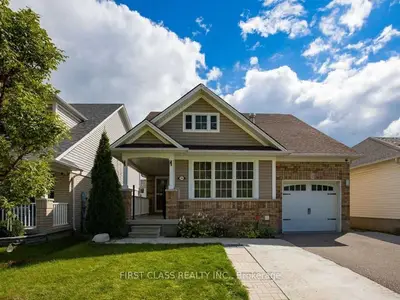 35 Shantz Avenue, Brantford, ON N3T 0A4