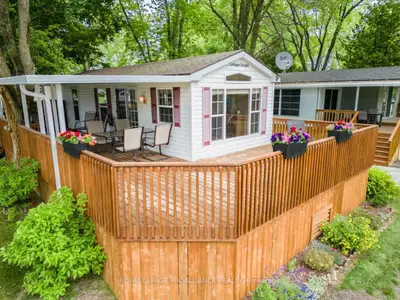486 Cty Rd18-14 Cove Bay Lane, Prince Edward County, On K0k 2p0